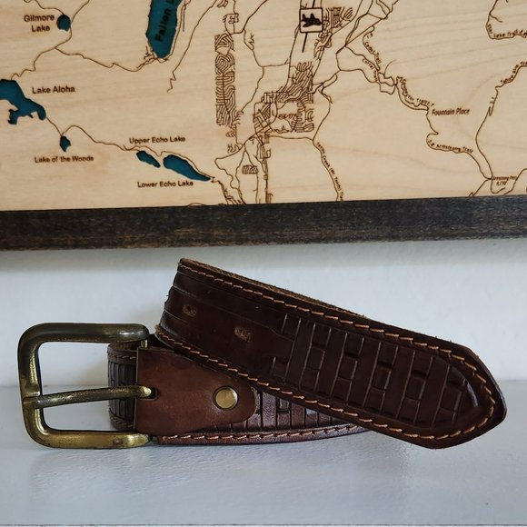 Vintage chocolate brown  textured  Genuine  Leather belt Sz S-M Italy